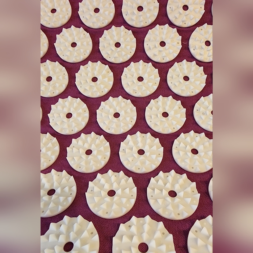 Accupressure Mat & Pillow- New - Picture 5 of 6